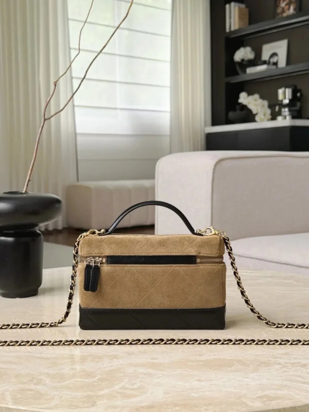 CHANEL please see